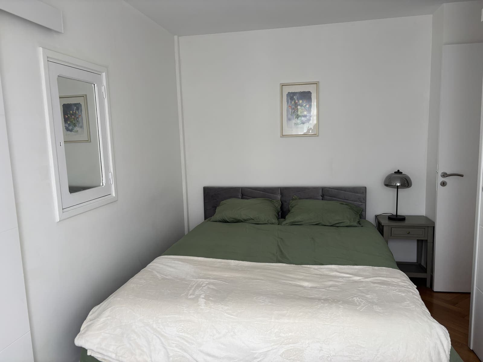 Second bedroom detail